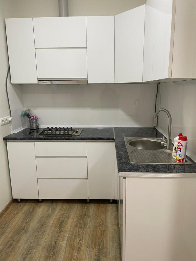 Apartment Comfort In Уреки Екстериор снимка